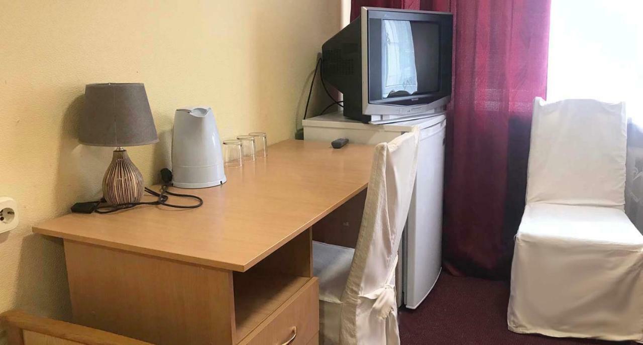 Kozatsky On Antonova Hotell Kiev Eksteriør bilde